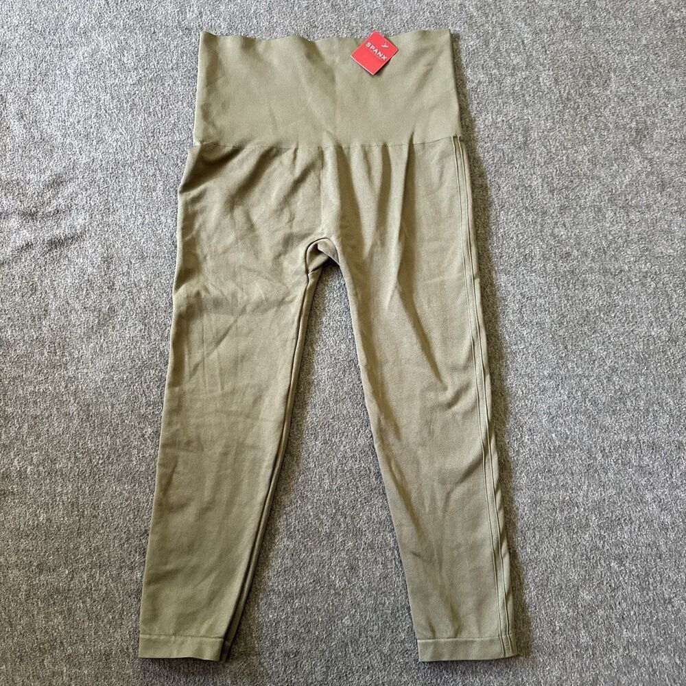 New Spanx A288466 Green Women’s Mid-Rise Seamless Crop Leggings Size 3x